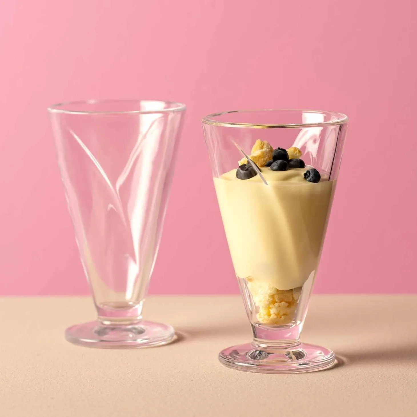 Eisbecher aus Glas CONO 360 ml 4er-Set