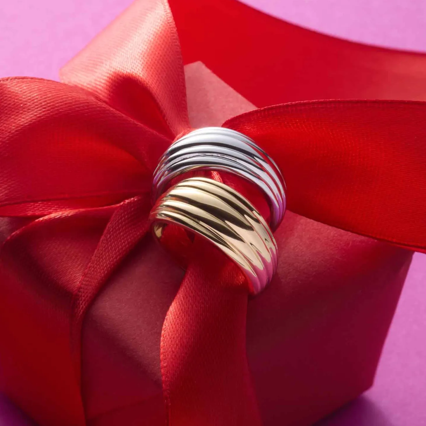 Ring ELISABETH 18 gold